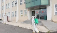Sivas Cumhuriyet Üniversitesi Hafik MYO Yerleşkesinde Kene ve Haşere İlaçlaması Yapıldı