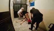 Üvey Kardeşini Bıçaklayarak Öldürdü! Bir Kişiyi de Yaraladı