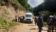 Kontrolden Çıkan Pat Pat Dereye Düştü