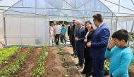 Mevsimlik Sebzelerle Doğa Bilinci Okulda Gelişiyor