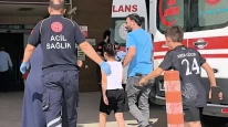 9 Yaşındaki Çocuk Kumbarayı Açarken Bıçakla Yaralandı