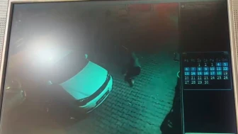 Esenyurt’ta Genç Kız 4. Kattan Düştü, Güvenlik Kamerasına Yansıyan Anlar Şok Etti