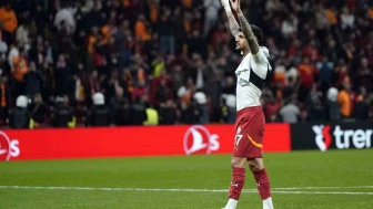 Eren Elmalı’dan Taraftara 3’lü Selamı