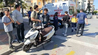 Motosiklet ile Otomobil Çarpıştı 1 Yaralı