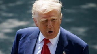 Trump’tan Şaşırtıcı Açıklama: "Papa Olmayı Tercih Ederdim"