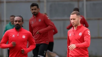 Sivasspor'da Samsunspor Maçı Öncesi Yüzler Gülmüyor