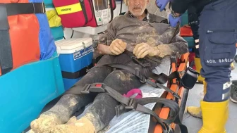 Sivas’ta Vatandaş ve İneği Çamura Saplandı