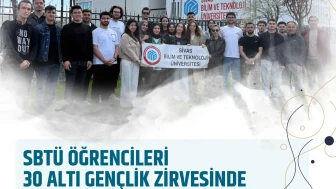 SBTÜ Öğrencileri, “30 Altı Gençlik Zirvesi”nde Geleceğin Mühendislik Yıldızlarıyla Buluştu