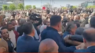 CHP Genel Başkanı Özgür Özel'e Kim Saldırdı? Saldırganın Kimliğini Bakan Açıkladı!