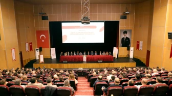 Sivas'ta Okul Müdürleri Değerlendirme Toplantısı Gerçekleştirildi