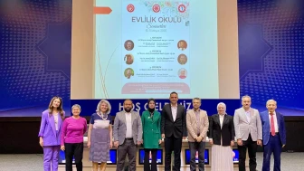 Sivas Cumhuriyet Üniversitesi’nde Evlilik Okulu Seminerlerine Yoğun İlgi