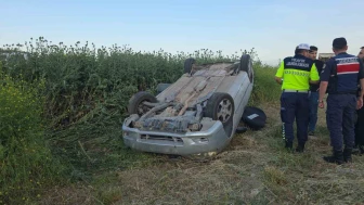 Şarampole Yuvarlanan Otomobilde 5 Yaralı