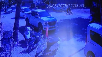 Evden Kaçtı Sokakta Saldırdı