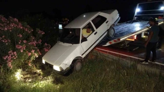 Kamyonla Çarpıştı, Refüjde Asılı Kaldı