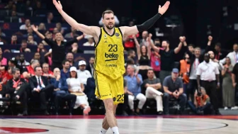 Fenerbahçe’den EuroLeague’de Tarihi Zafer!