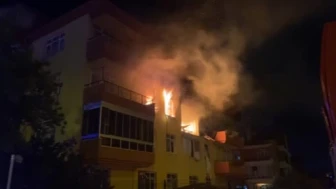 Doğal Gaz Şüphesi: Patlama Sonrası Yangın, 12 Kişi Yaralandı