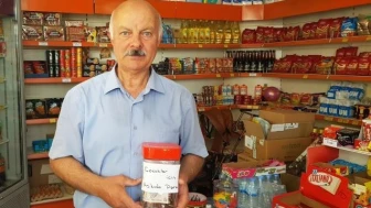 Parası Yetmeyen Çocuklara Askıda Umut