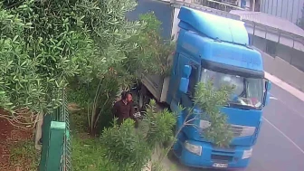Hırsızlık Şüphelisi Motosikletle Kaçtı, Polis Kovaladı