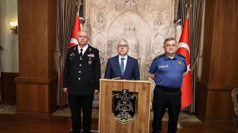 Sivas’ta Bayramda 707 Kolluk Görevde! Güvenlik En Üst Seviyede