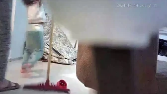 4 Yaşındaki Kızına Şiddet Uygulayan Anneye Gizli Kamera ile Suçüstü