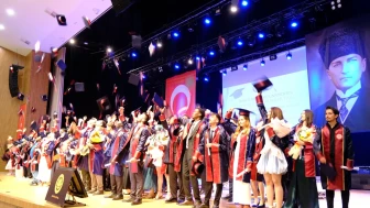 SCÜ İİBF Mezuniyet Töreninde Coşku ve Gurur Bir Aradaydı
