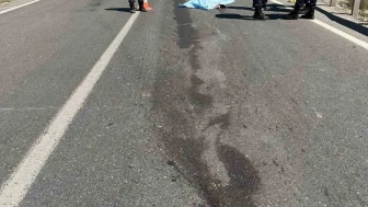 Sivas’ta Tır Yayalara Çarptı: 1 Kişi Hayatını Kaybetti, 1 Kişi Yaralandı