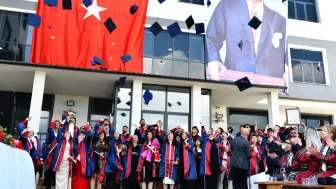 İmranlı Meslek Yüksekokulu 14. Dönem Mezunlarını Uğurladı
