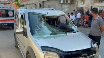 Stadyum Çatısı Sökülürken Facianın Eşiğinden Dönüldü: 1 Kişi Yaralandı
