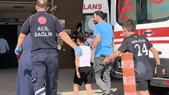 9 Yaşındaki Çocuk Kumbarayı Açarken Bıçakla Yaralandı