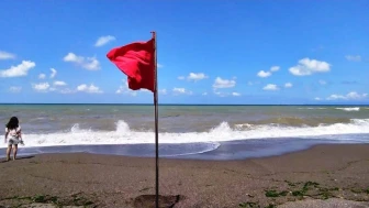 Denize Girmek Yasaklandı! Tüm Plajlar Kapandı!