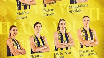 Fenerbahçe Kadın Voleybol Takımı'nda Yedi Veda