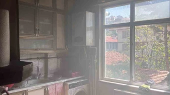 Mutfaktan Yükselen Alevler Evi Tehdit Etti