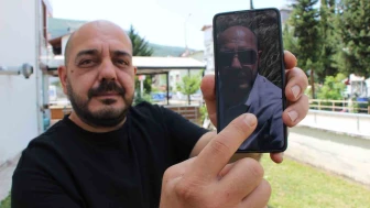 Tarlada Çektiği Selfie 25 Keneyi Ortaya Çıkardı