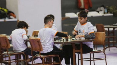MİNİKLER B SATRANÇ