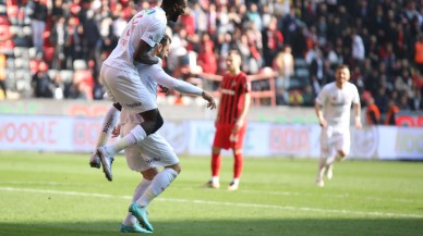 TEK GOL CANER’DEN