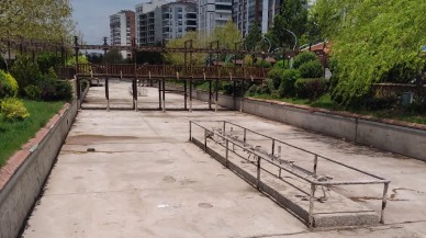 AKSU DÖRT GÖZLE SU BEKLİYOR
