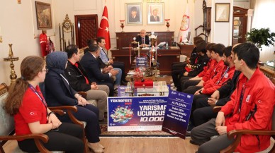 VALİ ŞİMŞEK TEBRİK ETTİ