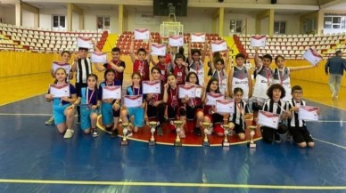 BASKETBOLA HİZMETE DEVAM