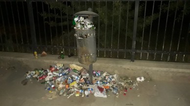 SCÜ ÇÖPLÜĞE DÖNDÜ