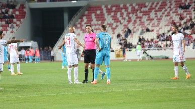 SİVASSPOR 8 KEZ SARARDI