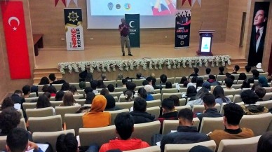 Anneler Uyuşturucuyla Mücadele ve Zararları Konusunda Bilgilendirildi