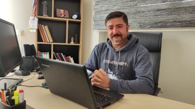 Niğdeli Mustafa Gökmen'in İlginç Dünya Günleri Akımı: Sosyal Medyada Yıldızı Parlıyor!