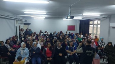 Narkotik Vatandaşları Bilgilendirmeye Devam Ediyor