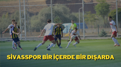 Sivasspor Bir İçerde Bir Dışarda