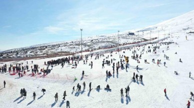 Sivas'ta Kayak Keyfi Yıldızdağı'nda Zirveye Ulaştı!