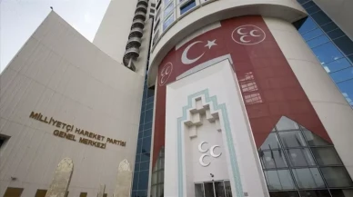 MHP Adana İlçe Başkanlıkları ve Başdanışmanı Parti Disiplinini İhlal Etti,  Kapatıldı!