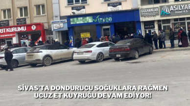 Sivas'ta Dondurucu Soğuklara Rağmen Ucuz Et Kuyruğu Devam Ediyor!