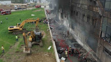 Ankara'da Alevler Çatıyı Sardı: Akyurt Fabrikasında Korku dolu Anlar!