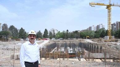 Başkan Altay: “Mevcut ağaçlara göre şekillendirerek Türkiye’nin en ikonik kütüphanesini gençler için yapıyoruz”