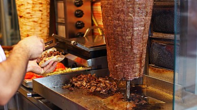 Almanya Gıda ve Tarım Bakanı Cem Özdemir: Döner Kebap Almanya'ya Aittir